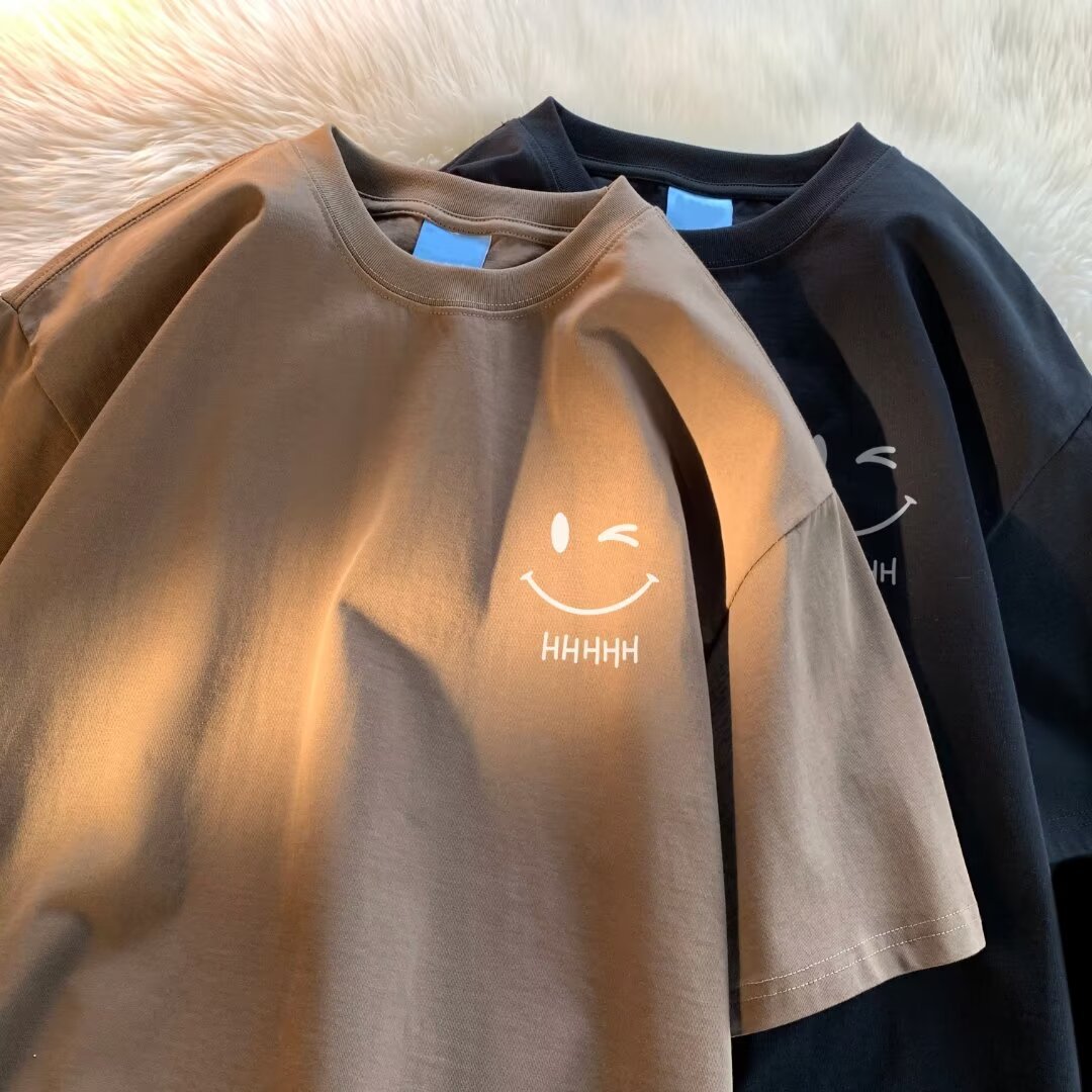 2024 new heavy short-sleeved T-shirt men's summer smiley face plus size loose all-match T-shirt boys half-sleeved T-shirt wholesale