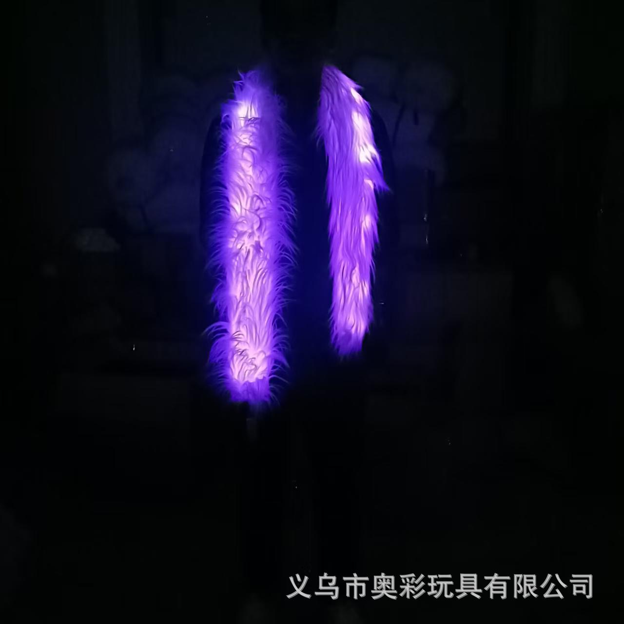 Nueva exótica Navidad Carnaval espectáculo de entretenimiento bufandas de peluche LED ropa luminosa pelo de zorro