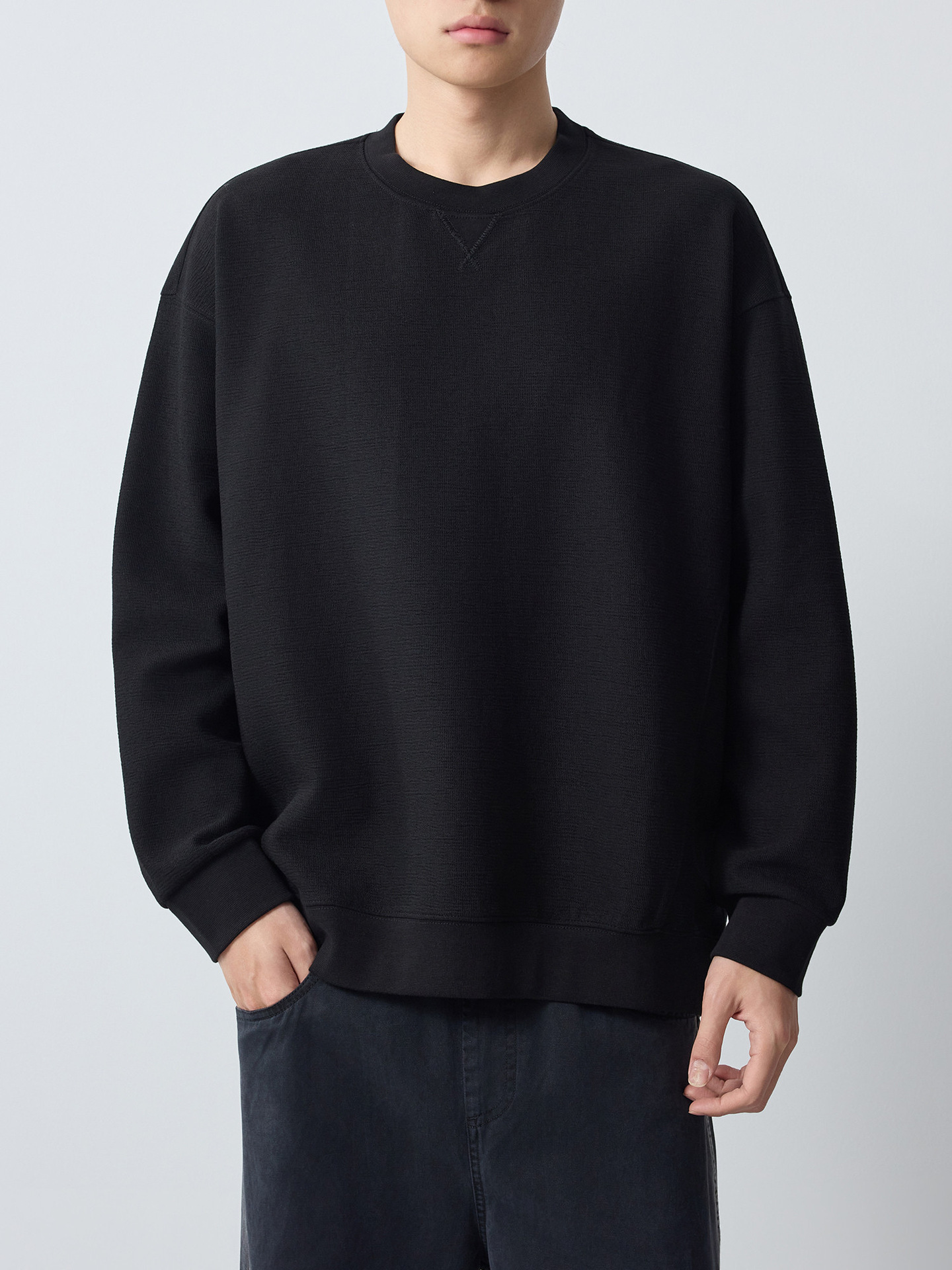 Áo sweatshirt nam cổ tròn chất liệu dày dặn 300g phong cách công sở — đen