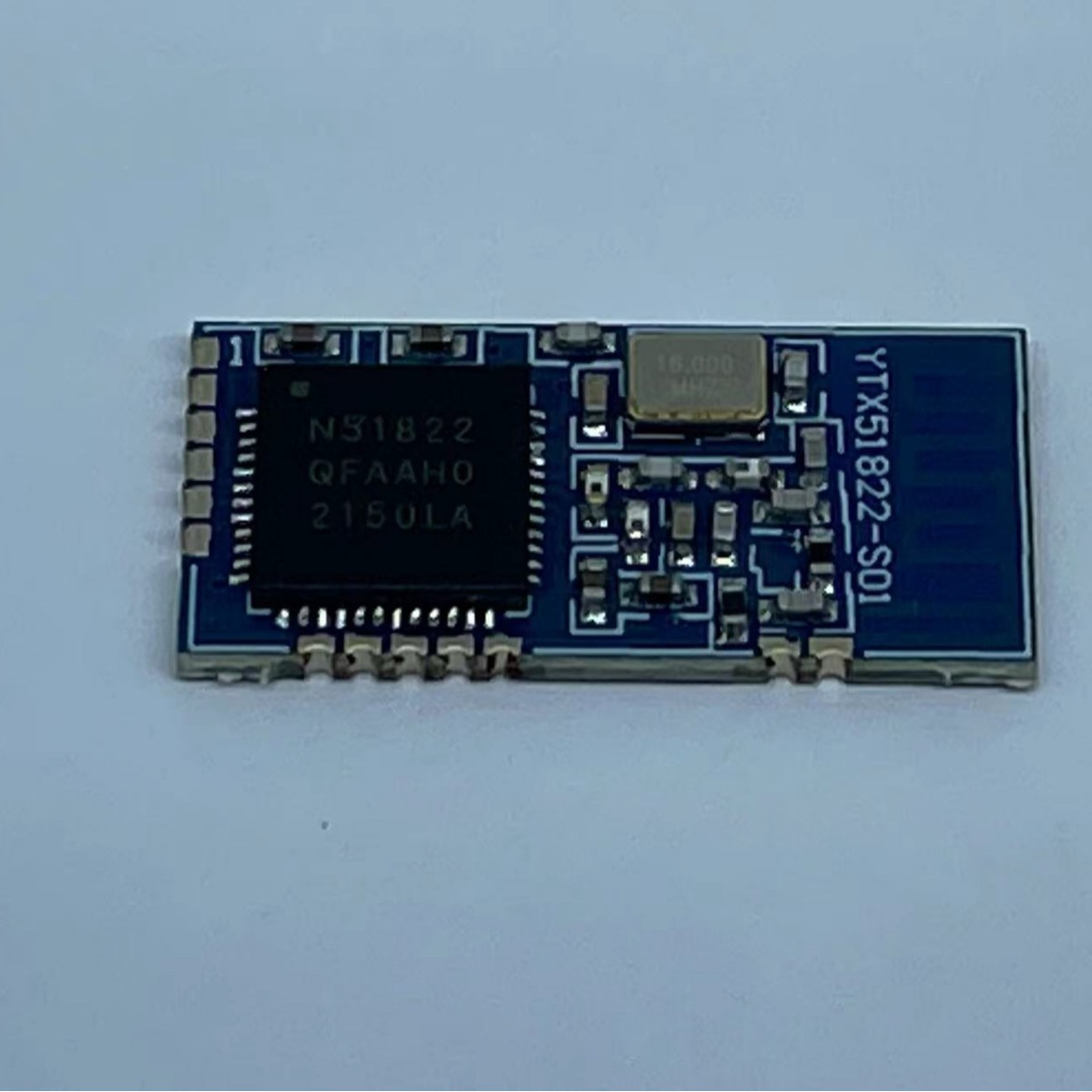 nRF51822 2.4G低功耗板载天线BLE4.0/4.2串口透传模组YTX51822S01