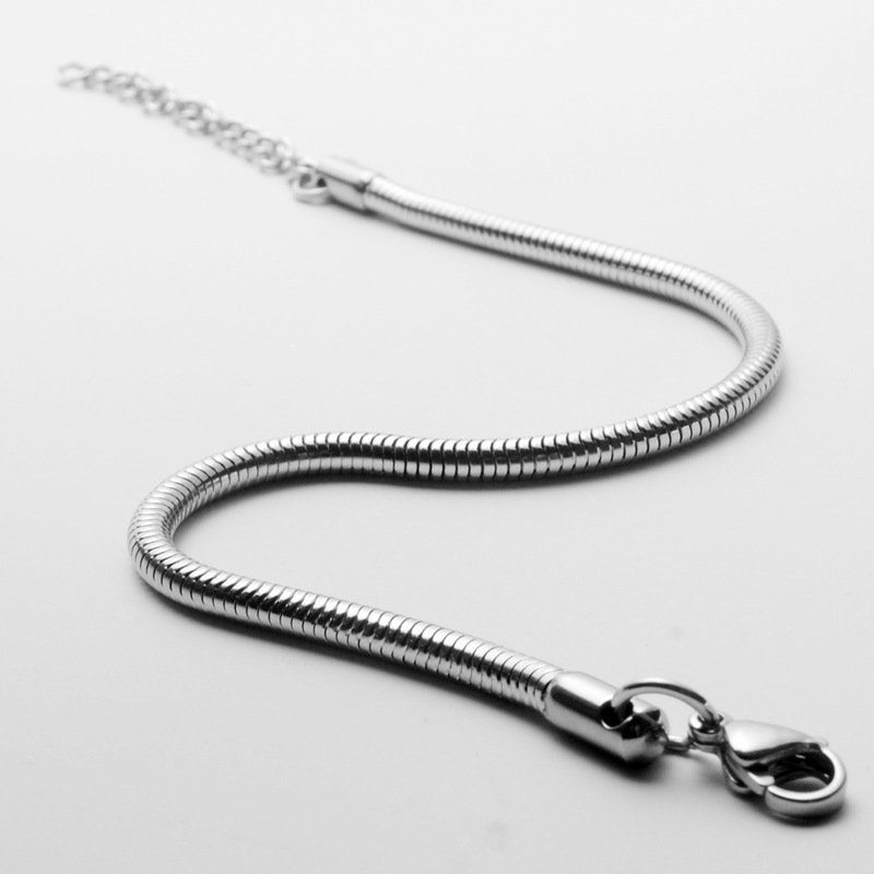 TikTok Titanium Steel Jewelry Bracelet Stainless Steel Girl Soft Snake Bone Chain Bracelet Couple Fashion Accessories Wear Bead Chain TikTok Titanium Steel Jewelry Bracelet Stainless Steel Girl Soft Snake Bone Chain Bracelet Couple Fashion Accessories Wear Bead Chain