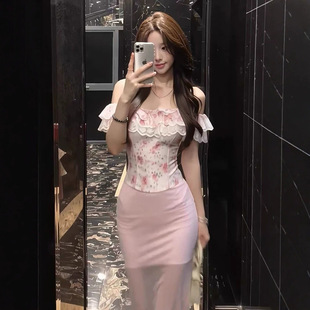 ��Ͱ���ɫ�黨�B��ȹ�߼��к�߅�ȼ����b¶�����°����Lȹ�ɼ���