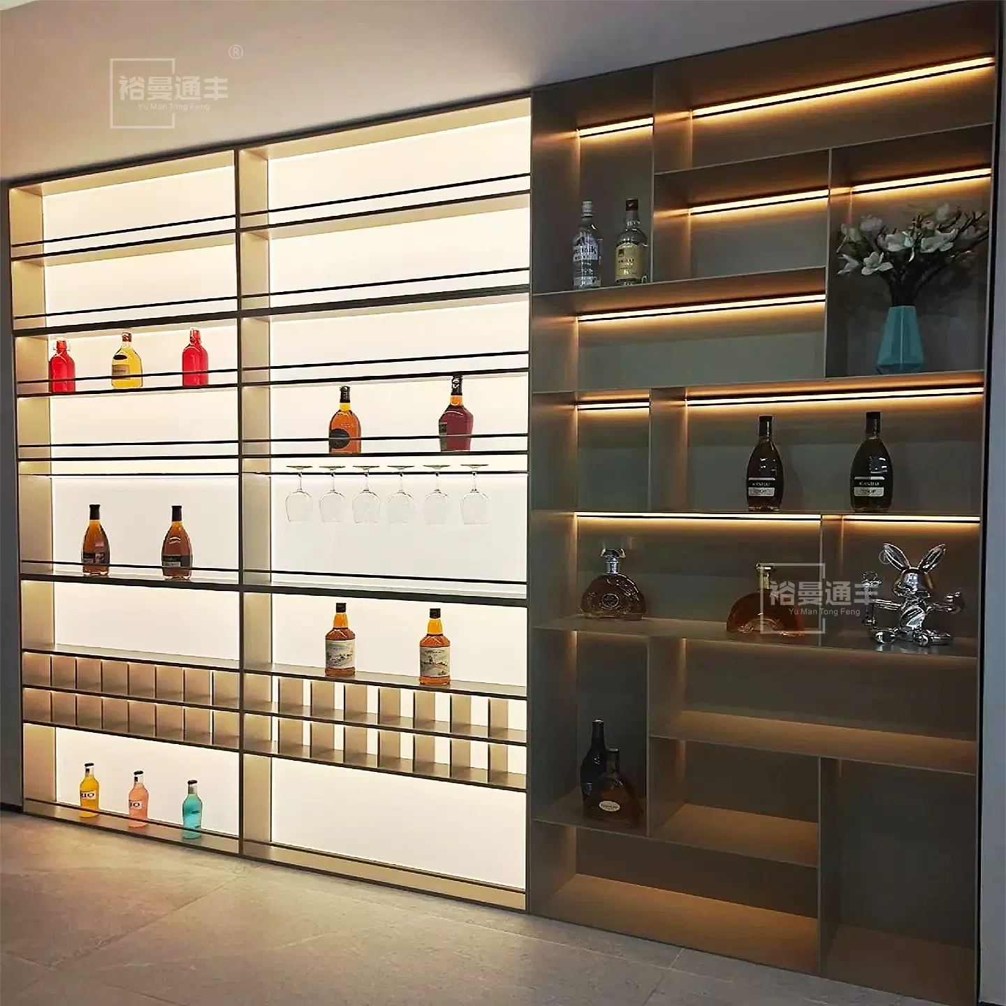 不锈钢酒柜层板展示柜亚克力发光背板钢板柜不锈钢书柜金属装饰柜