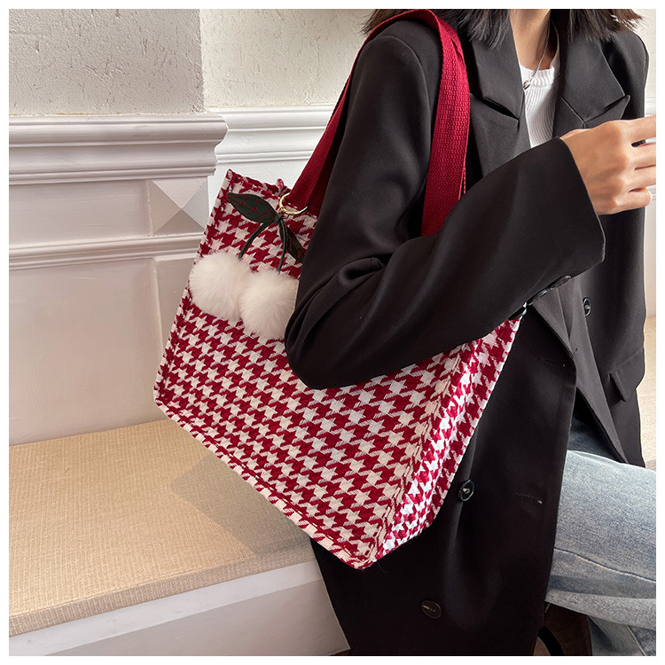 Women's Large Canvas Houndstooth Vintage Style Square Open Shoulder Bag Tote Bag display picture 3