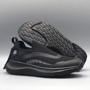 ���Q���ļ��w�����e��ŮЬһ�_�����_���e�W��͸���׾��𽡲�Ь