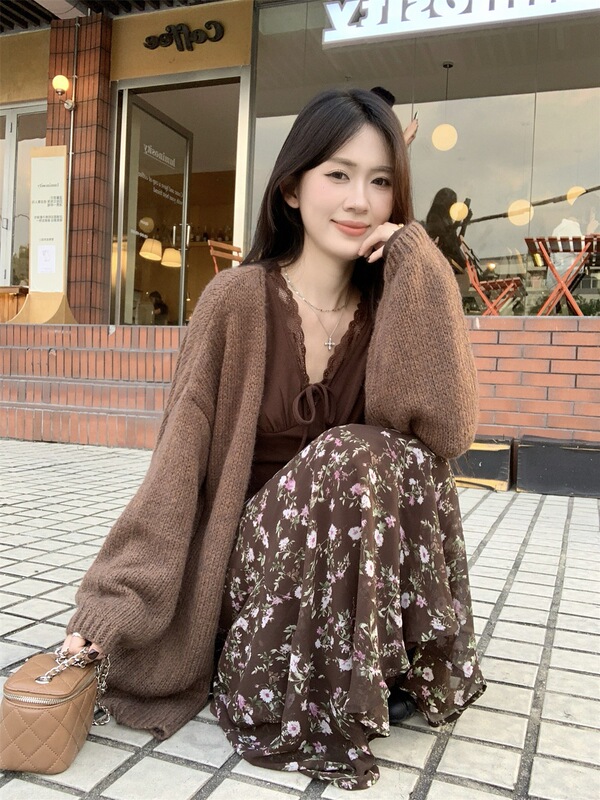 慵懒风韩版宽松毛衣女装新款纯欲气质收腰V领上衣碎花半身裙套装|undefined