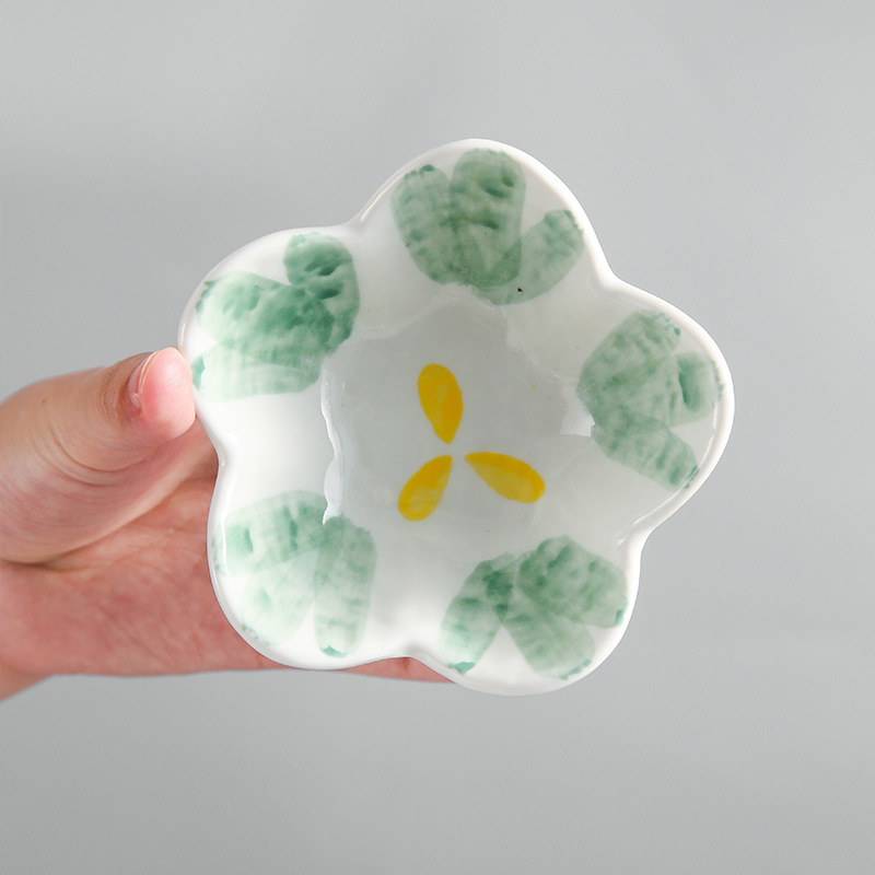 Plato de condimento de cerámica de dibujos animados transfronterizos japoneses ins Plato de sabor lindo creativo Plato de salsa y vinagre Plato de salsa Plato de salsa de soja de mostaza