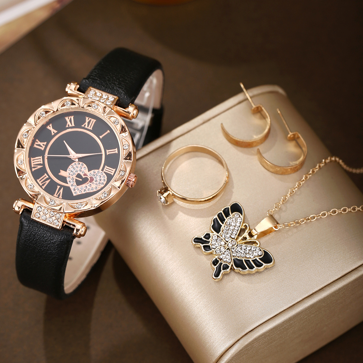 4¼þÌ׺Úɫºûµûµõ׹Ê×ÊÎÌ×װ£¨ºÚɫÊֱí¹â°åƤ£© (3).JPG