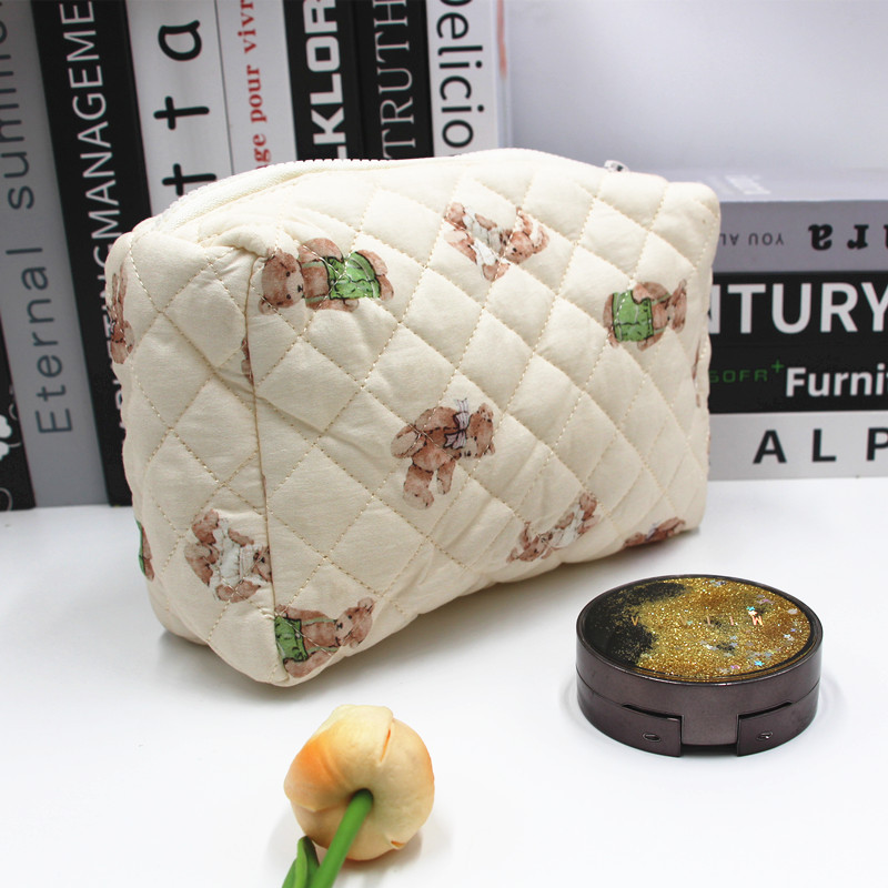 INS estilo de dibujos animados conejo flor bolsa de cosméticos bolsa de lavado de viaje portátil de gran capacidad bolsa de almacenamiento de artículos diversos conjunto de tres piezas