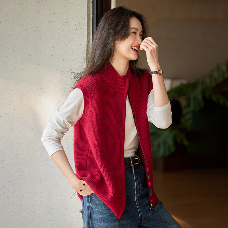 Stand Collar Zipper Knitted Vest Women's Autumn and Winter Loose Style Sweater Cardigan Jacket Sleeveless Waistcoat Outer Wear Stand Collar Zipper Knitted Vest Women's Autumn and Winter Loose Style Sweater Cardigan Jacket Sleeveless Waistcoat Outer Wear