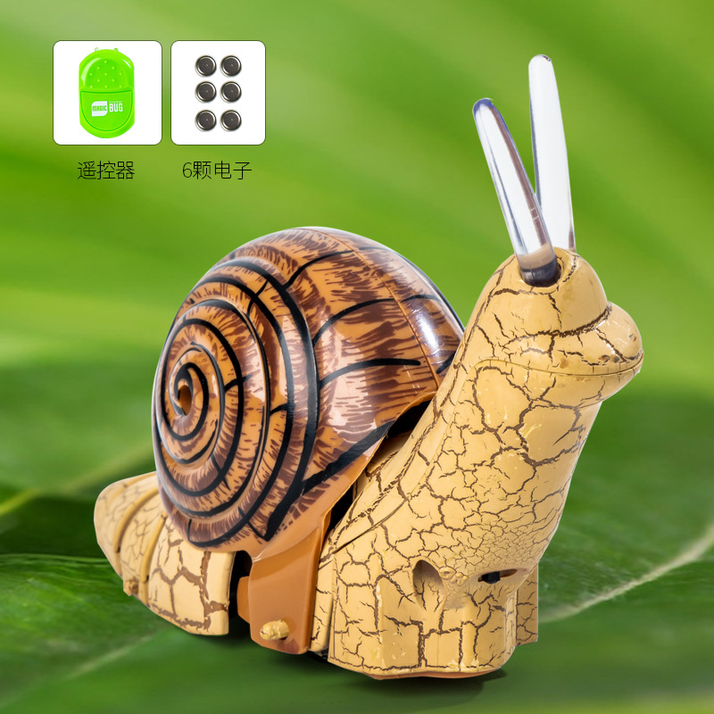 Realistic lightweight movable snails with light, toy, remote control, pet