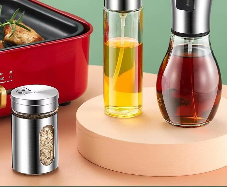 Grenzüberschreitender Großhandel Drucksprüh-Ölkanne 100ml Haushalt Speiseöl Sprühflasche Ölmengen-Kontrolle versiegelte Glasflasche
