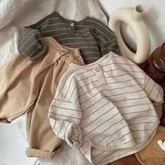 Japanese and Korean style boys and girls round neck open-breasted cotton T-shirts that they have always liked for old long-sleeved base shirts