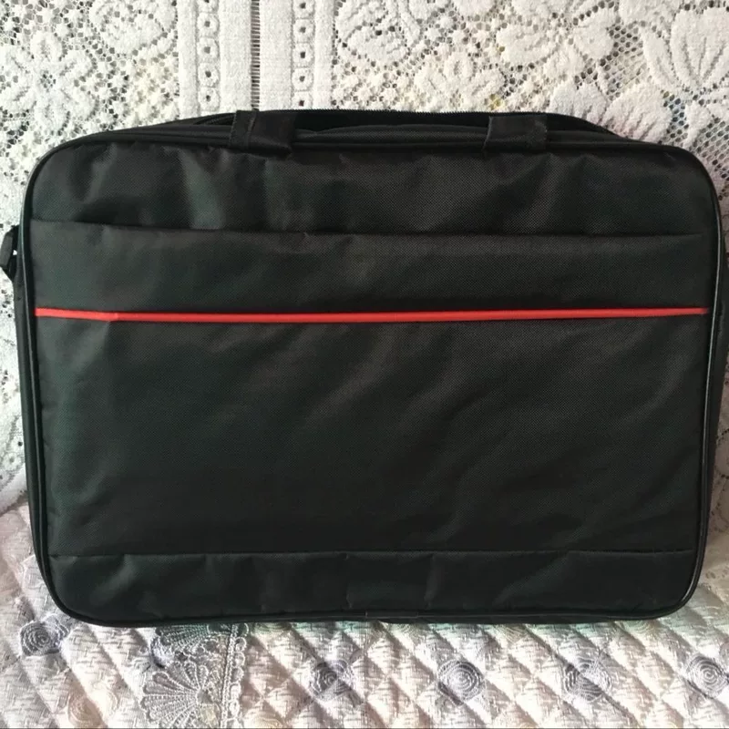 (Cross-border trading), laptop, one-shoulder bag
