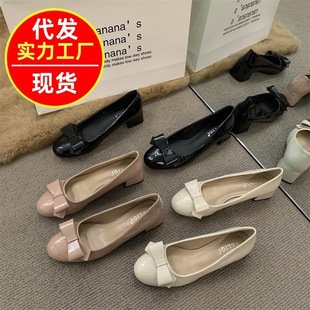 2026�괺���¿���Ů�Lһ�_�ź����Y�A�^������Ь��ȹ�����mСƤЬ