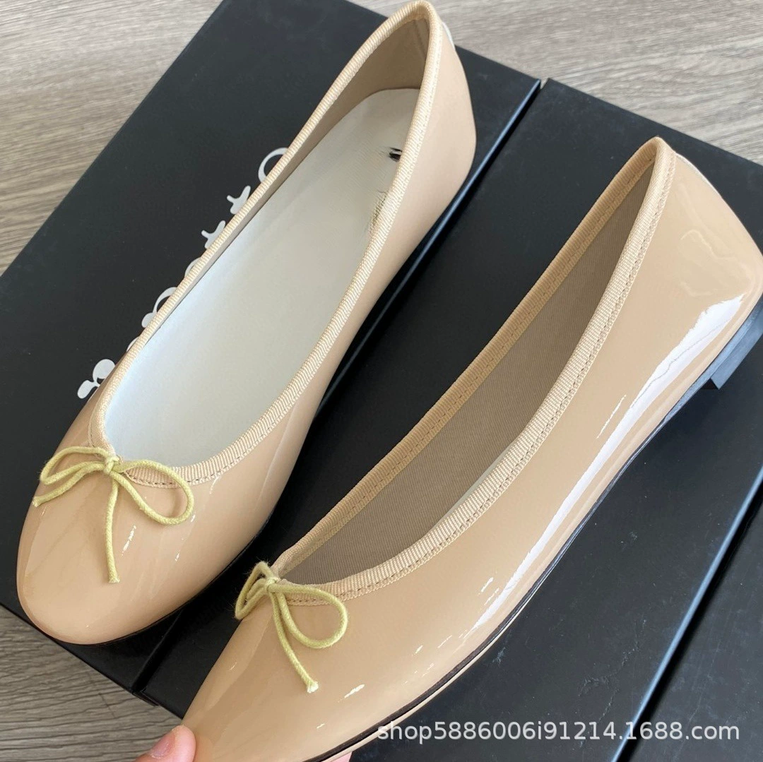 Туфли Мэри Джейн (Repetto) с круглым носом, пряжка-бантик, подошва из натуральной кожи, балетки и каблук 3 см