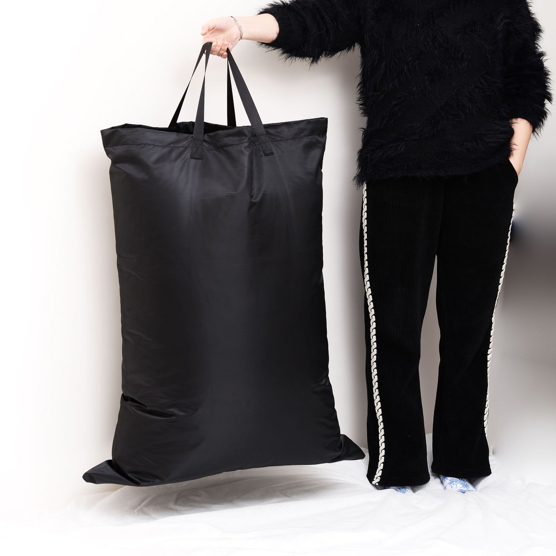 Amazon bolsillo de paquete de tamaño super grande bolsas de lavandería especiales de comercio exterior hotel bolsas de almacenamiento de ropa bolsas de almacenamiento cerradas de cuerda