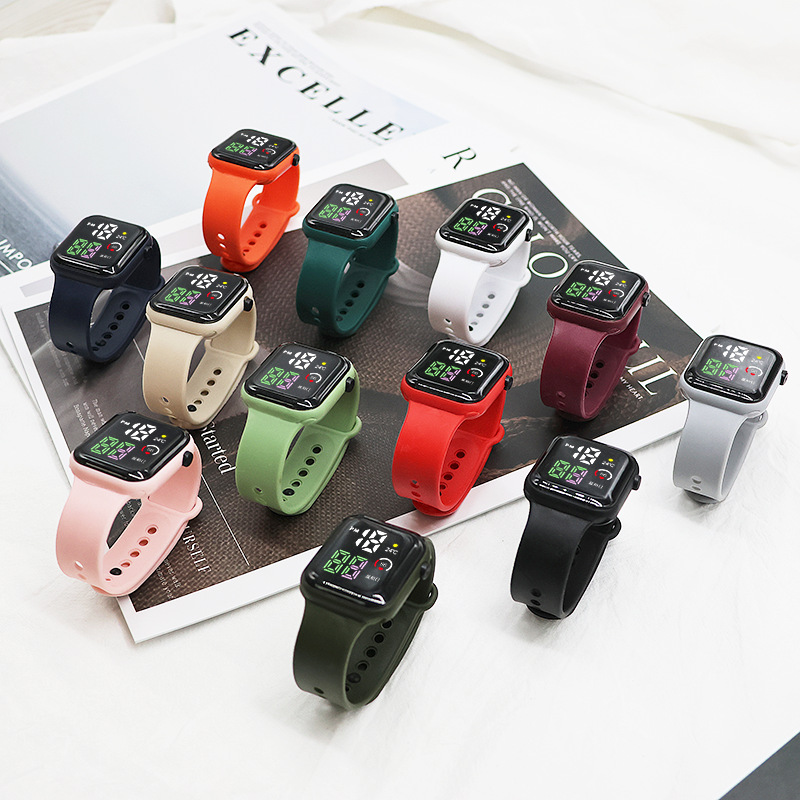 Ventas directas nuevas luces de colores pequeños cuadros pareja relojes de moda deportivos LED relojes electrónicos estudiantes electrónicos