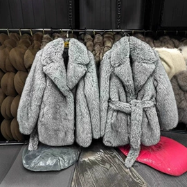 皮草;成人帽;男式皮草