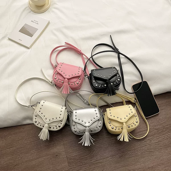 Cross-Border Children's Crossbody Bag, Mini Studded Shoulder Bag, Trendy and Versatile Street Dance Accessory, Unisex Kids' Bag