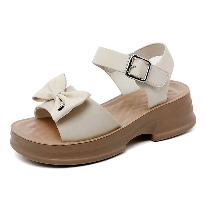 Sandalias de verano para mujer, nuevo estilo, suela plana, a la moda, suela gruesa antideslizante, suela blanda, tacón medio, sandalias para mamá 2025