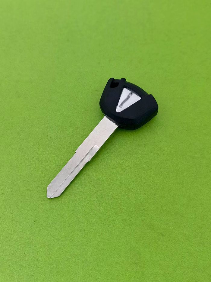 Key Blank/Blade Suitable for Kawasaki 636/Zx-6R/-7/-9/-10/-12/-14/Z1000/Z750