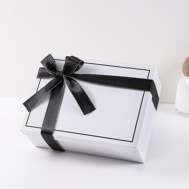 Caja de regalo plegable al por mayor Caja de regalo de la cubierta del cielo y la tierra Caja de embalaje de la cubierta del cielo y la tierra plegable de una pieza Fiesta del arco