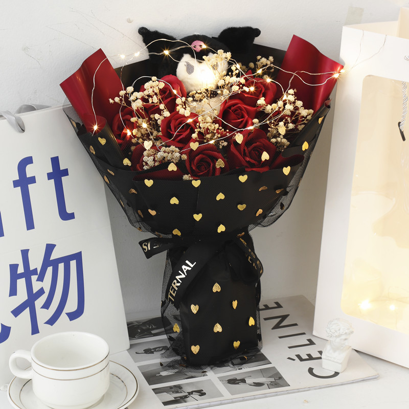 Día de la Madre Strawberry Bear Doll Muñeca Simulación Ramo de jabón de rosa Día de San Valentín Regalo de cumpleaños para novias y novias