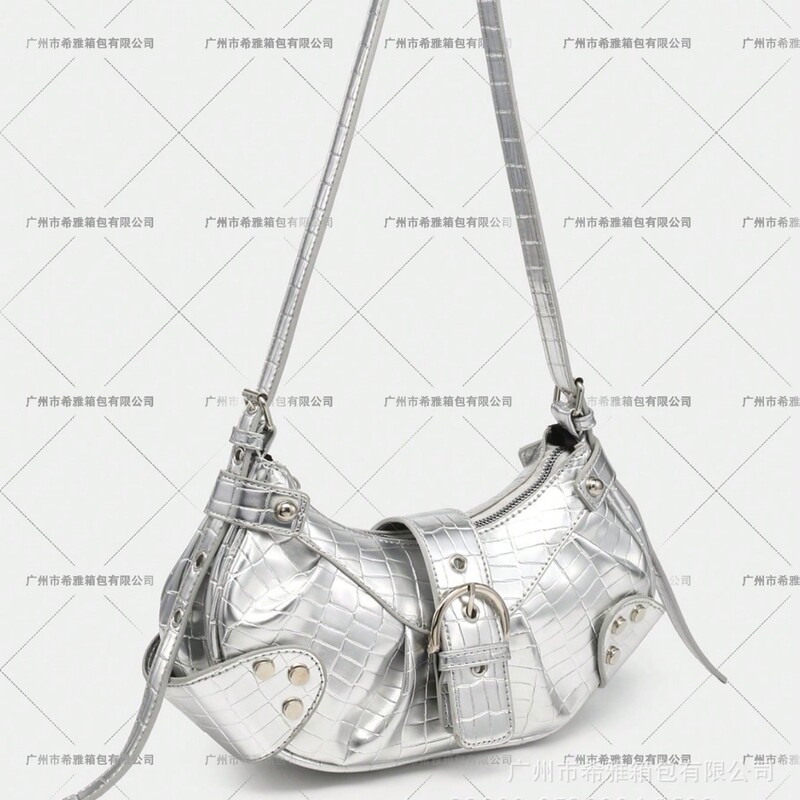 Cross-Border Hot Selling Y2K Retro Hottie Motorcycle Bag Crocodile Pattern Maillard Brown Adjustable Shoulder Straps