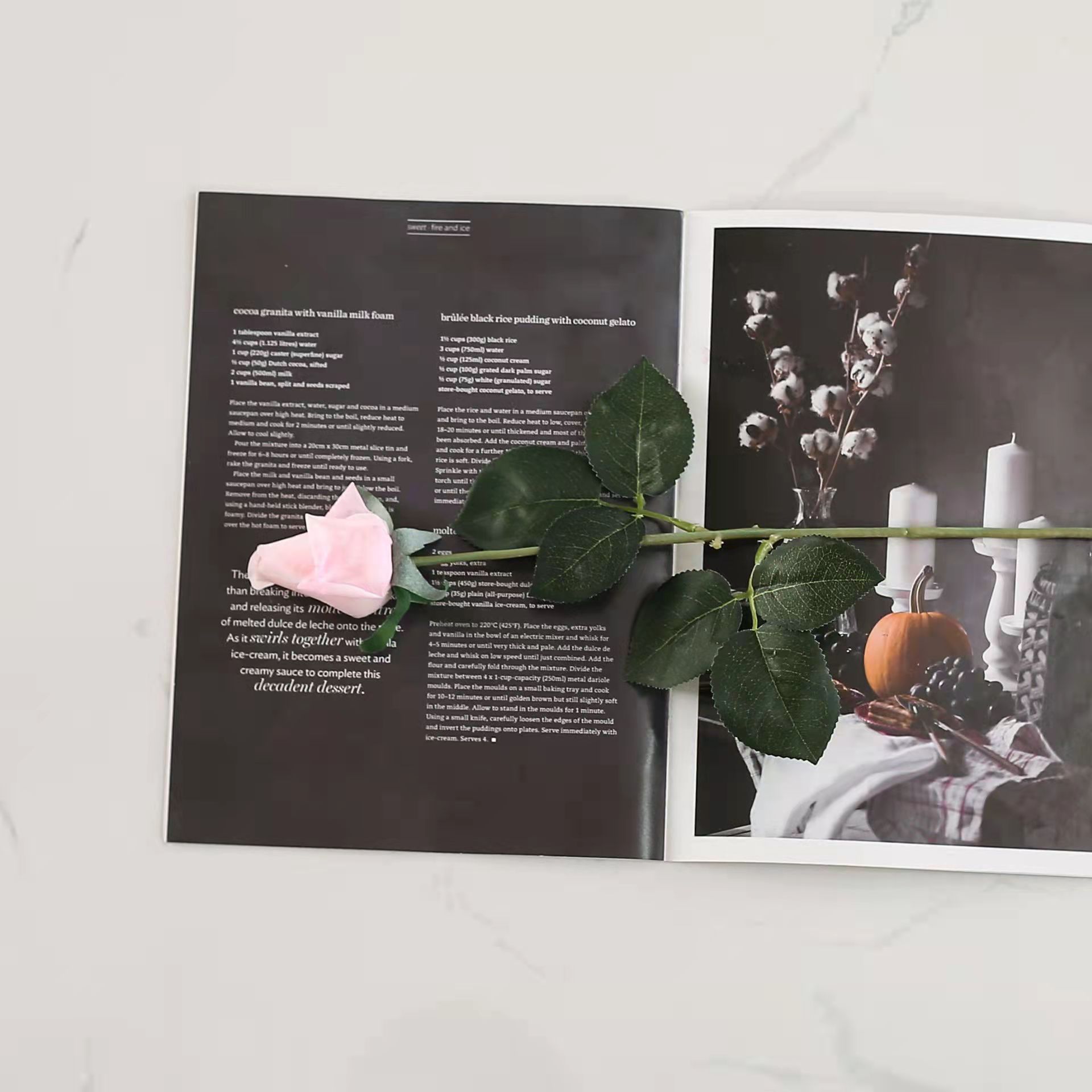 Bouquet Artificial de Capullo de Rosa Hidratante, de Alta Gama, Planta Verde de una Sola Rama, Arreglo Floral Artificial, Decoración para el Hogar con Sensación Húmeda para la Sala de Estar