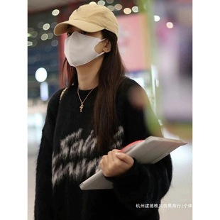 ���¿����ĸ����ܛŴ�R��ë��ɫᘿ���㼑��Lë��������Ů