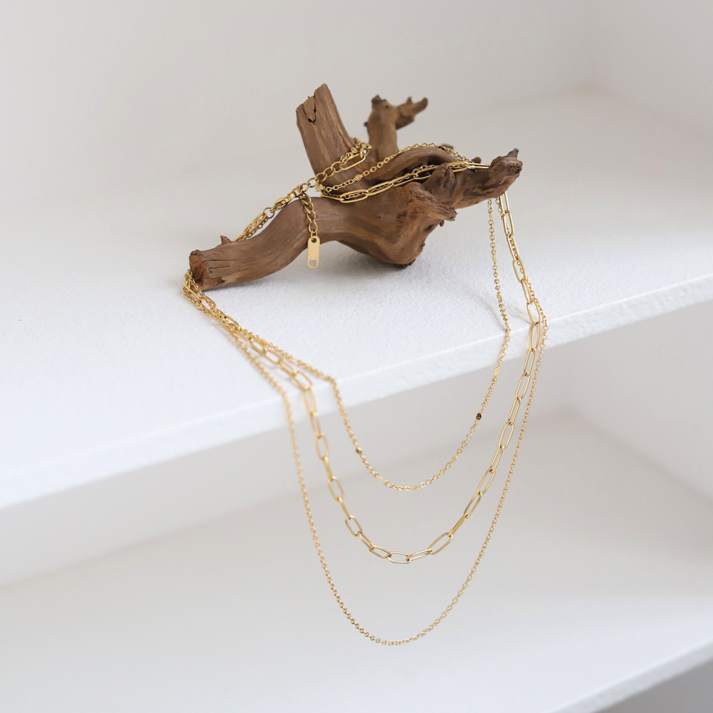 Simple Style Solid Color Titanium Steel Layered Necklace 1 Piece