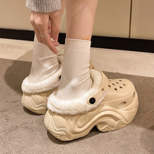 �ﶬ��Ů�ӽq�Ӻ��҃ȾӼҿ��⴩��ˮ�����ɐ���ĥ��ů��Ь����Ь