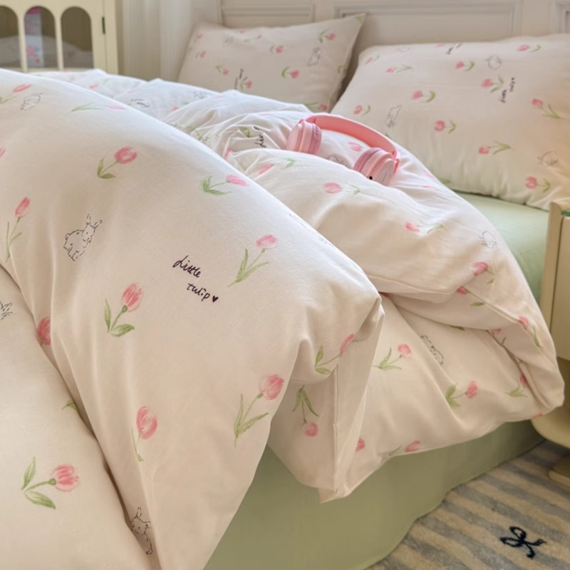 Cama de hilo de doble capa de algodón estilo ins Juego de cuatro piezas Funda de edredón de algodón puro para niños 2025 Nuevo juego de tres piezas de dormitorio de sábanas