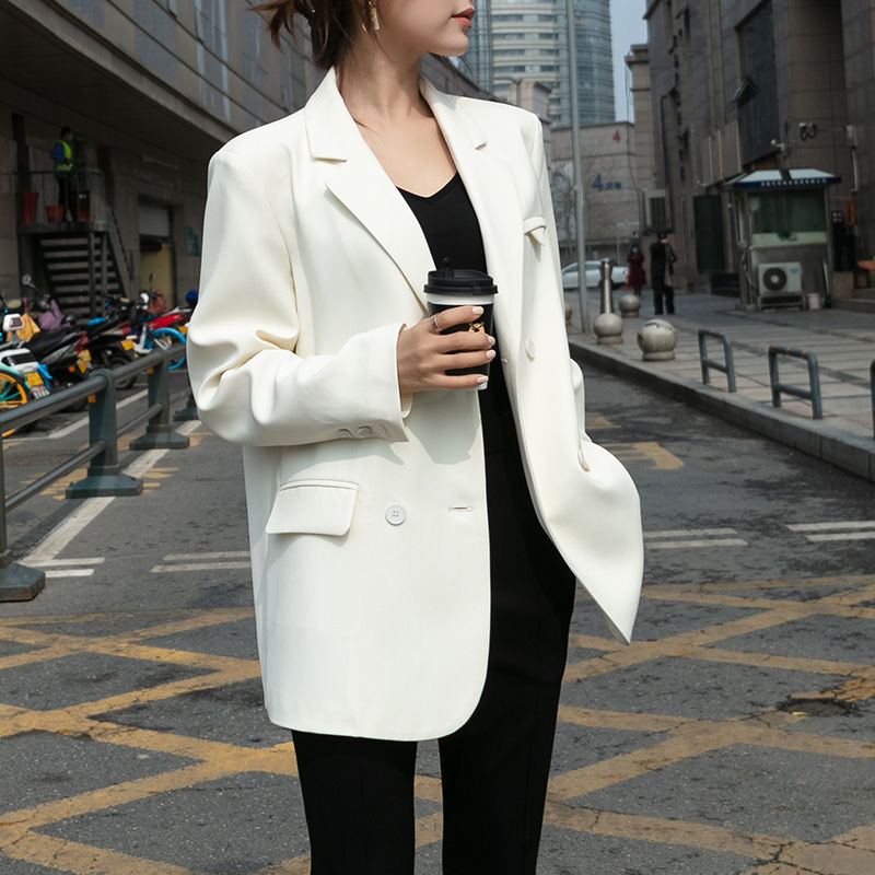 White suit 2022 spring and autumn new pattern coat Thin section Sense of design A small minority leisure time Blazer jacket Manufactor