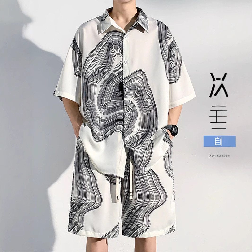 아이스 실크 비치 셔츠와 반바지 남성 여름 정장 2024 새로운 여름 느슨한 대형 남성 캐주얼 남성
