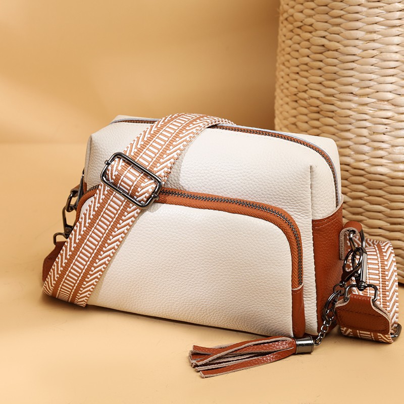 all match pure leather shoulder messenger bag Cross border first layer cowhide small square bag Tassel genuine leather bag_voghion.com