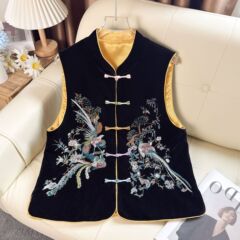批发国风新中式马甲重工刺绣上衣复古背心立领妈妈装坎肩高级感
