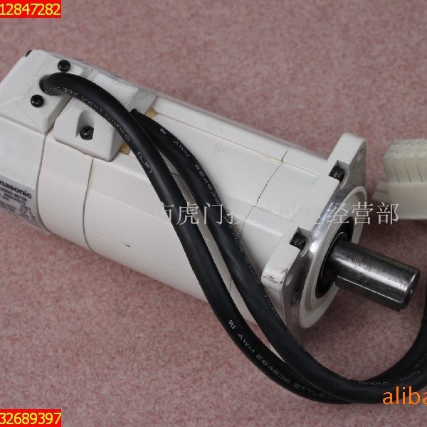 二手松下伺服马达MSM012P1A  保好保修三个月