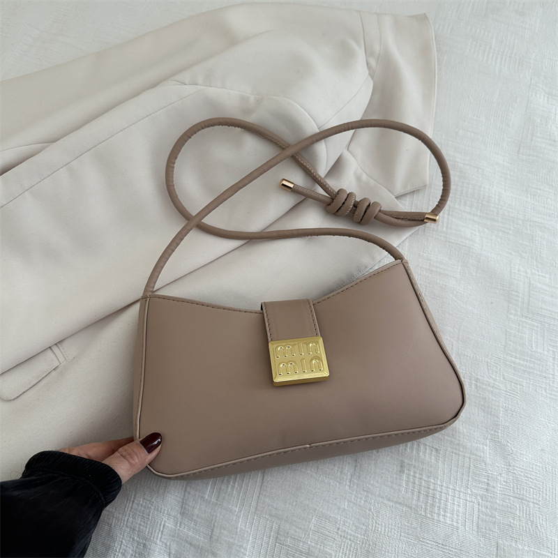 Bolsas debajo de las axilas 2025, otoño y invierno, nueva media luna, bolsas de hombro de moda, nicho, bolsas de alta calidad, bolsas de mujer, bolsas de moda