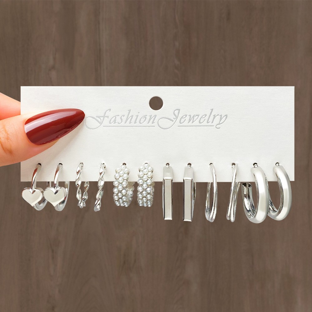 1 Set INS Style Fashion Geometric Metal Women's Earrings display picture 5