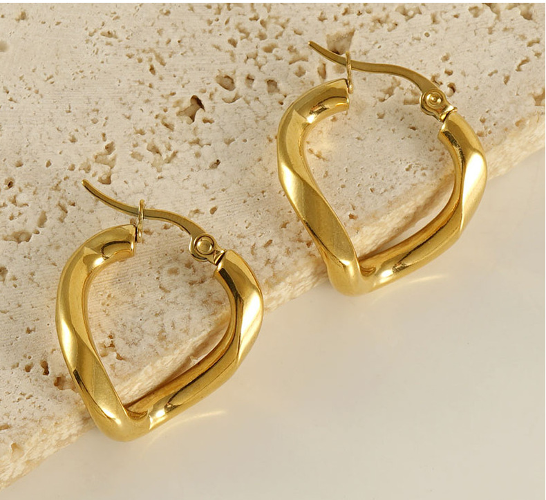 1 Pair Simple Style Geometric Irregular Stainless Steel 18k Gold Plated Hoop Earrings display picture 1