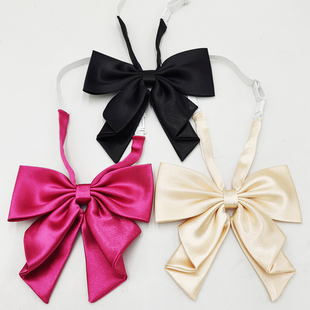 Spot al por mayor color sólido superficie brillante vino negro cuello rojo flor femenino estilo universitario nuevo estilo cola de golondrina plegable pajarita de raíz de pluma grande