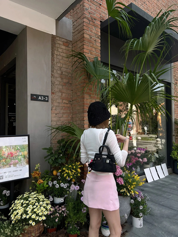 Internet celebrity's same style denim fashionable and casual versatile handbag, personalized commuting shoulder_voghion.com