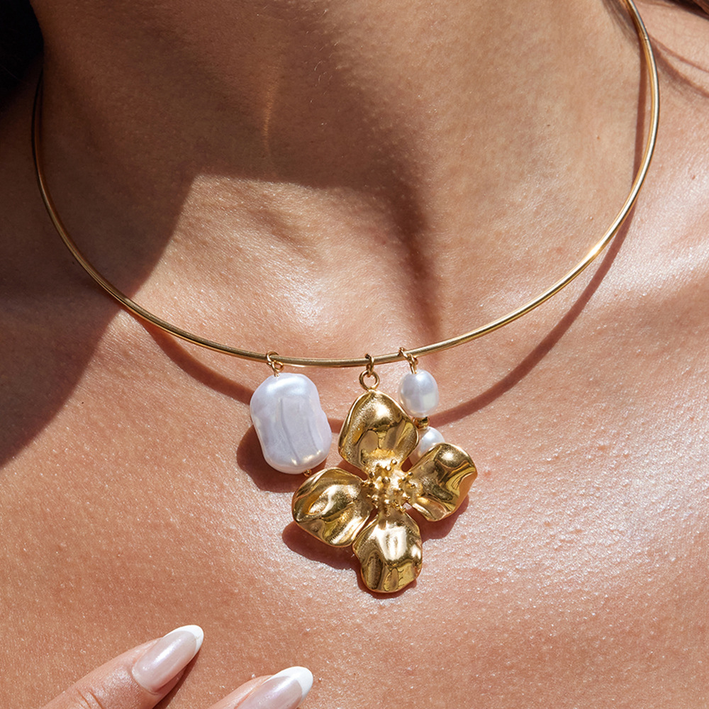 Wanxing Europa y los Estados Unidos brillante accesorios de collar de acero inoxidable de oro de 18 quilates joyería transfronteriza nicho de diseño