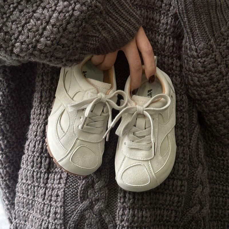 Детская классическая немецкая обувь весна и осень 2025 новая спортивная обувь маленькая белая обувь для мальчиков и девочек модная повседневная обувь