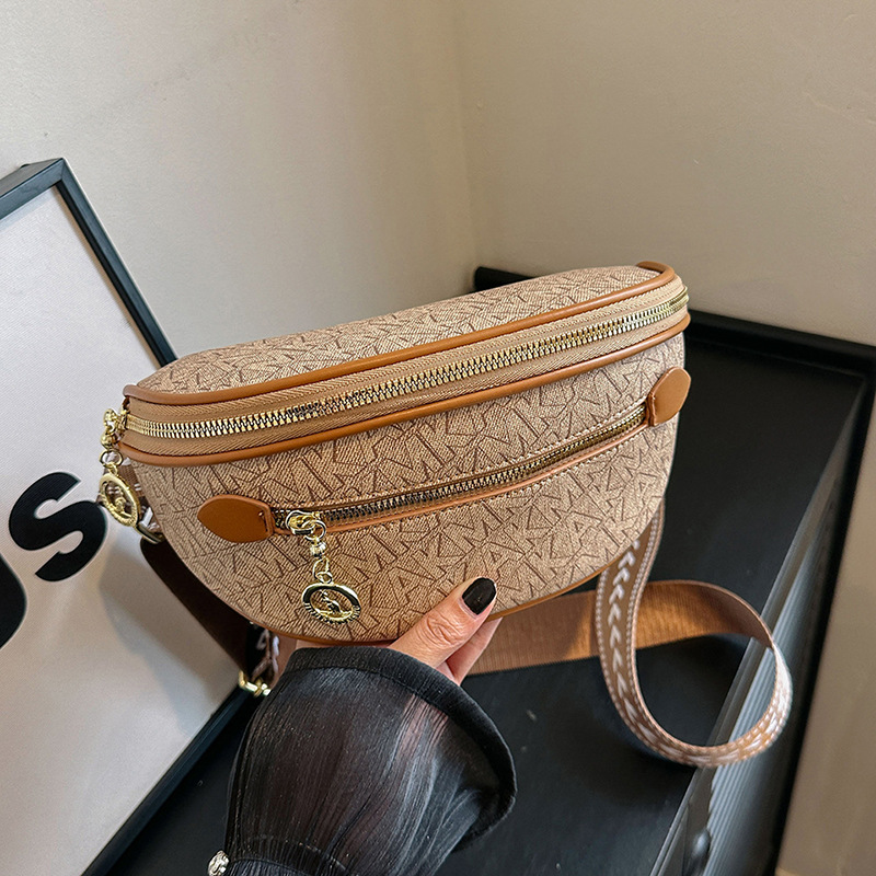 Women's Foreign Trade Bags 2024 New Model Cross-border Bestselling Women's Crossbody Bag Waist Bag Retro Print Wide Shoulder Strap Shoulder Bag Trend
