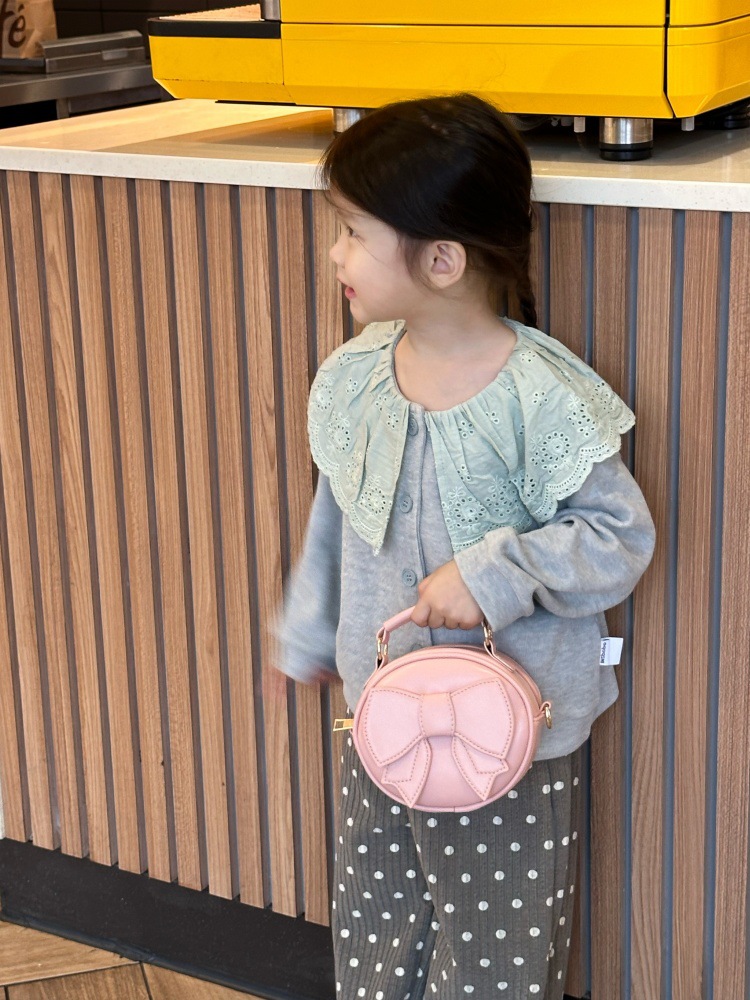 151g Weight Polyester Lining Material Zipper Closure Type Top Handle, Sling Strap Strap Type Crossbody Bag Bags Type Casual, Daily, Shopping Occasion Pu Leather Material Bow Knot Pattern All Seasons Season Girl'S Gender Cute Style Round Shape Girl'S Pu Leather Bow Knot Cute Round Zipper Crossbody Bag 7