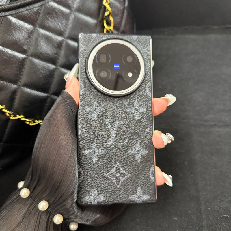 Black Leather Case Suitable for Vivo Xfold6 Phone Case Xfold3Pro Foldable Screen Xfold5 Shell Fold3 for Women Black Leather Case Suitable for Vivo Xfold6 Phone Case Xfold3Pro Foldable Screen Xfold5 Shell Fold3 for Women
