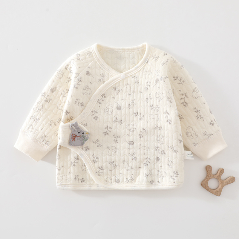 Baby half-back jacket for autumn and winter, three-layer warm newborn clothing, Class A pure cotton seamless top, warm half-back jacket